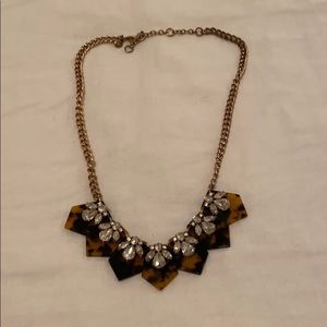 Gold chain necklace